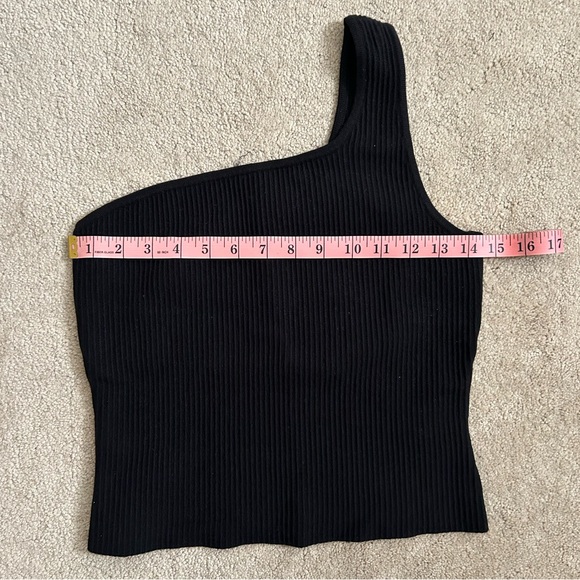 Express One Shoulder Top - Picture 5 of 6